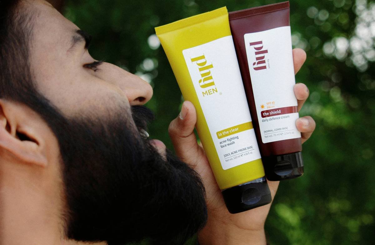 Beard Oil Moisturizers: The Ultimate Guide to Taming Itch, Flakes, and Dullness
