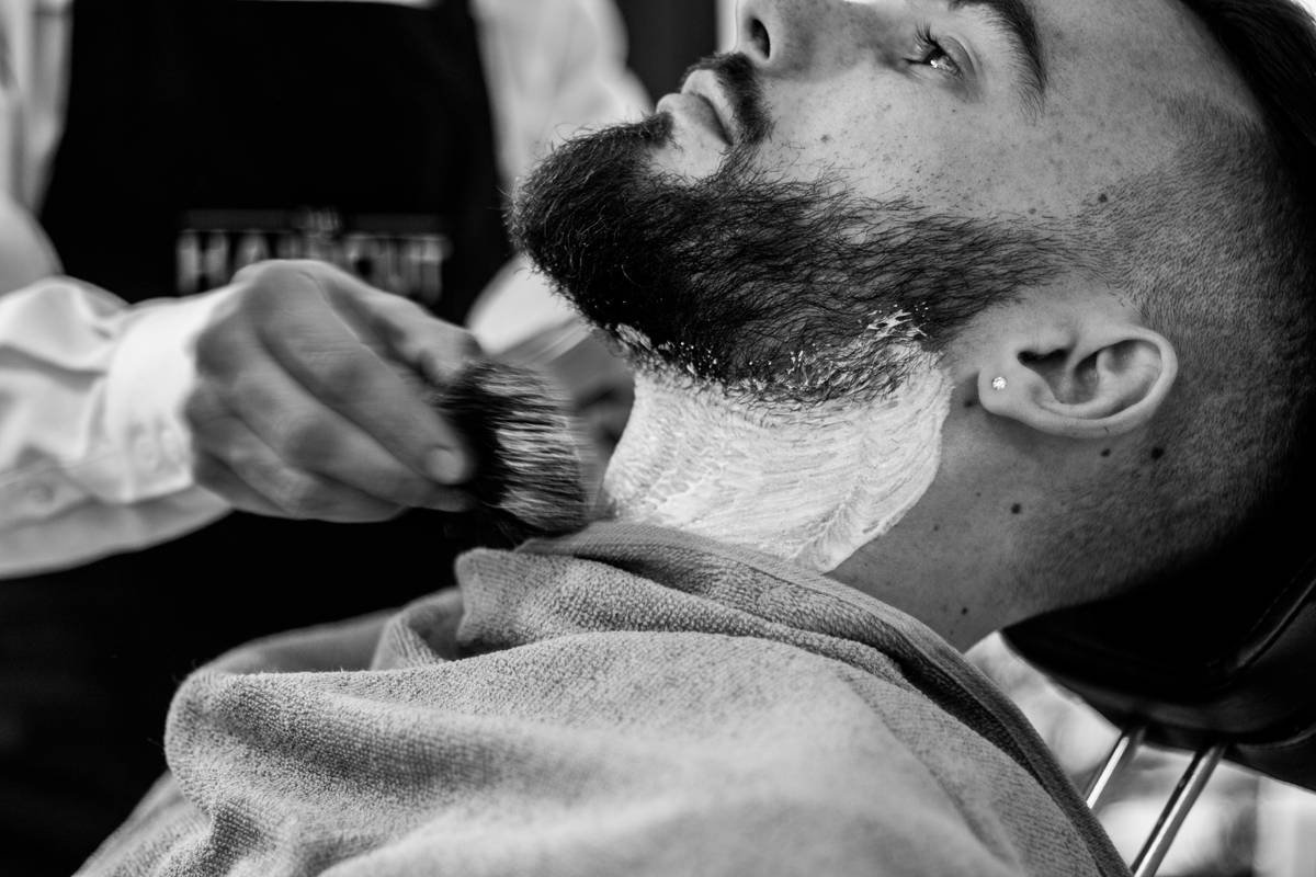 Beard Oil Moisture Boost: 7 Proven Tips to Avoid Dry, Itchy Disaster